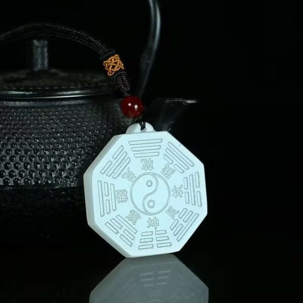 太極八卦 白玉掛墜：圖片 2